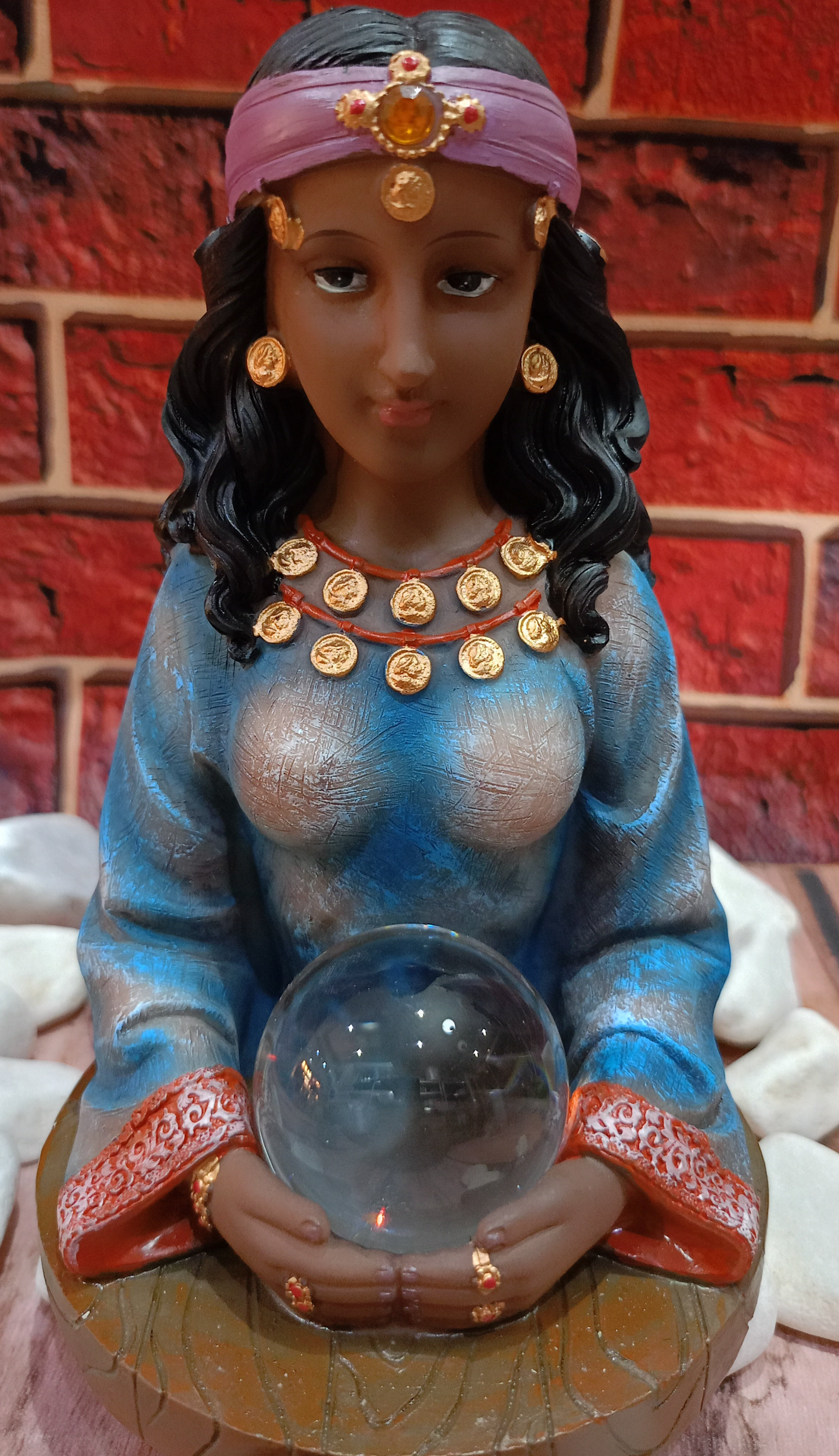 BUSTO GITANA CON BOLA DE CRISTAL 16 CM